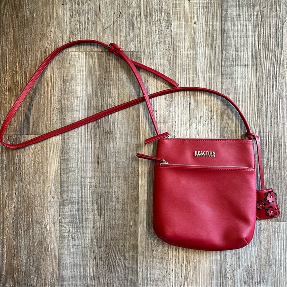 Kenneth Cole Reaction bag - Picture 2 of 11